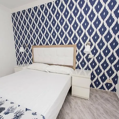 Apartment Portonovo *